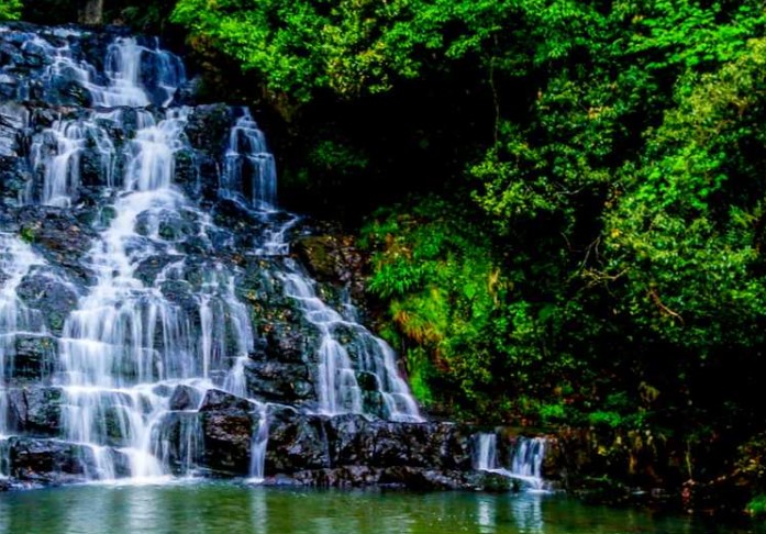 Elephant Falls: una maravillosa escapada natural